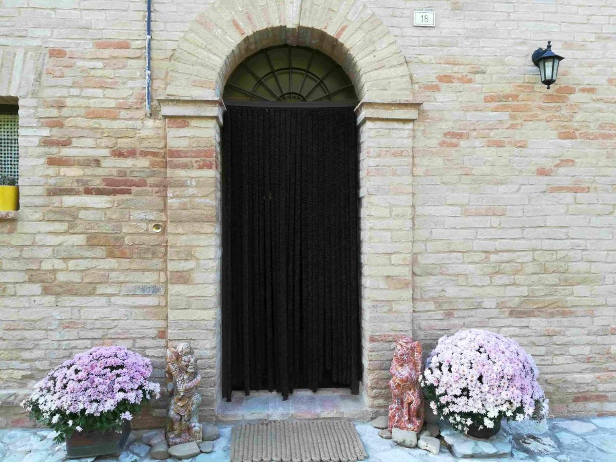 Agriturismo Campo Aperto Belvedere Ostrense Buitenkant foto